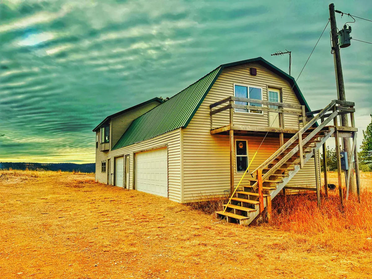 904 Rifle Pit Road, Sundance, WY 82729 - Image #1