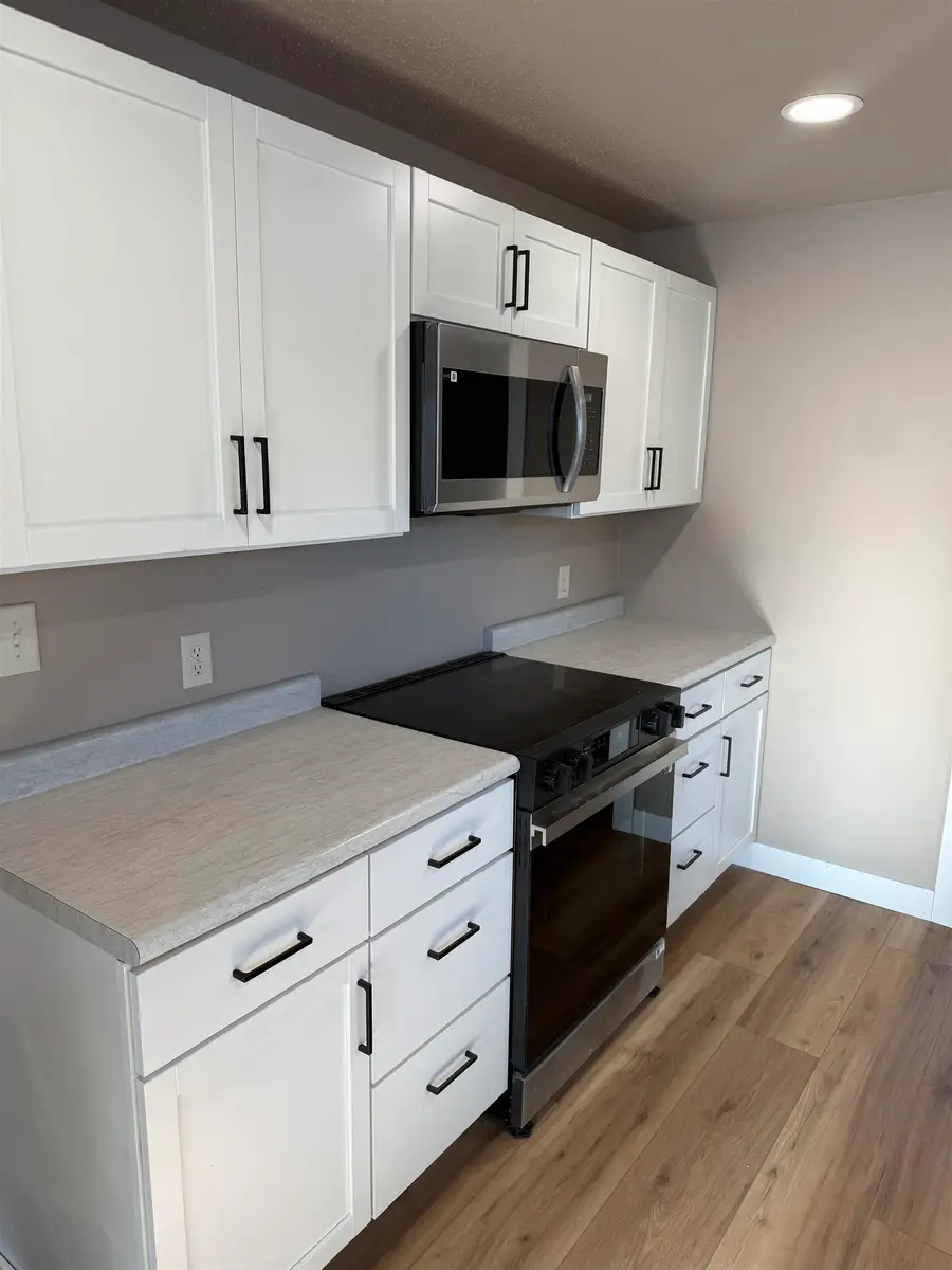 2325 Judy Ave, Rapid City, SD 57702 - Image #2