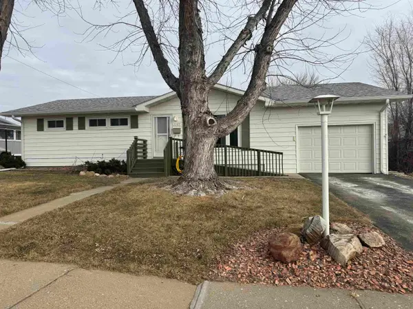 109 Walworth Street, Belle Fourche, SD 57717