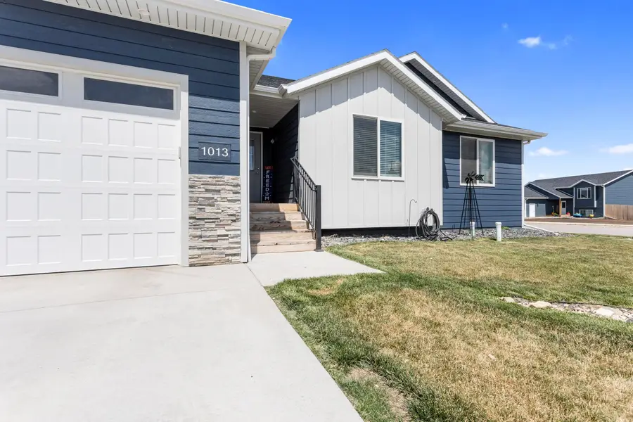1013 Shape Court, Rapid City, SD 57703 - Image #3