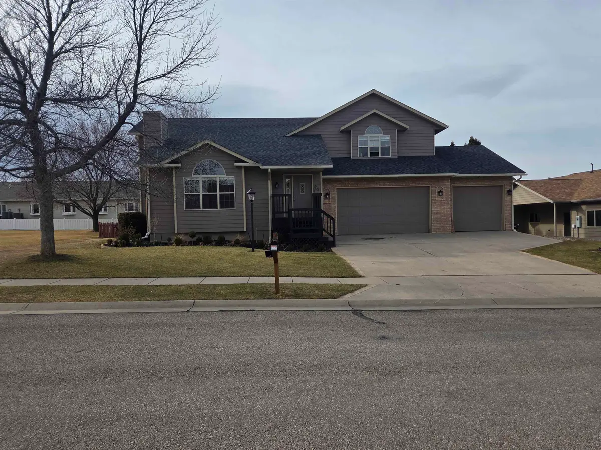 405 Maple Drive, Spearfish, SD 57783 - Image #1