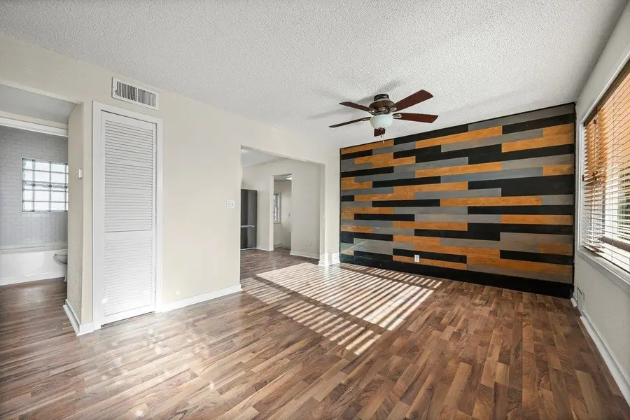 242 E Saint Francis, Rapid City, SD 57701 - Image #3