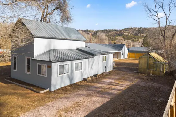 1005 S River Street, Hot Springs, SD 57747