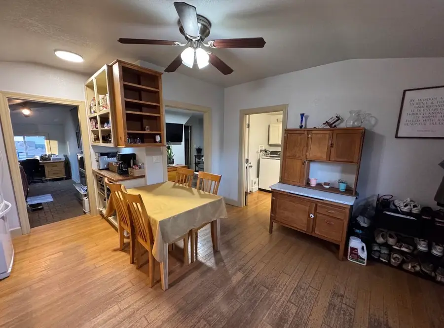 1005 S River Street, Hot Springs, SD 57747 - #2