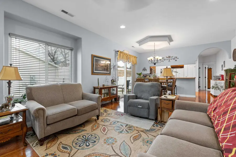 1222 E Oakland Street, Rapid City, SD 57701 - #2