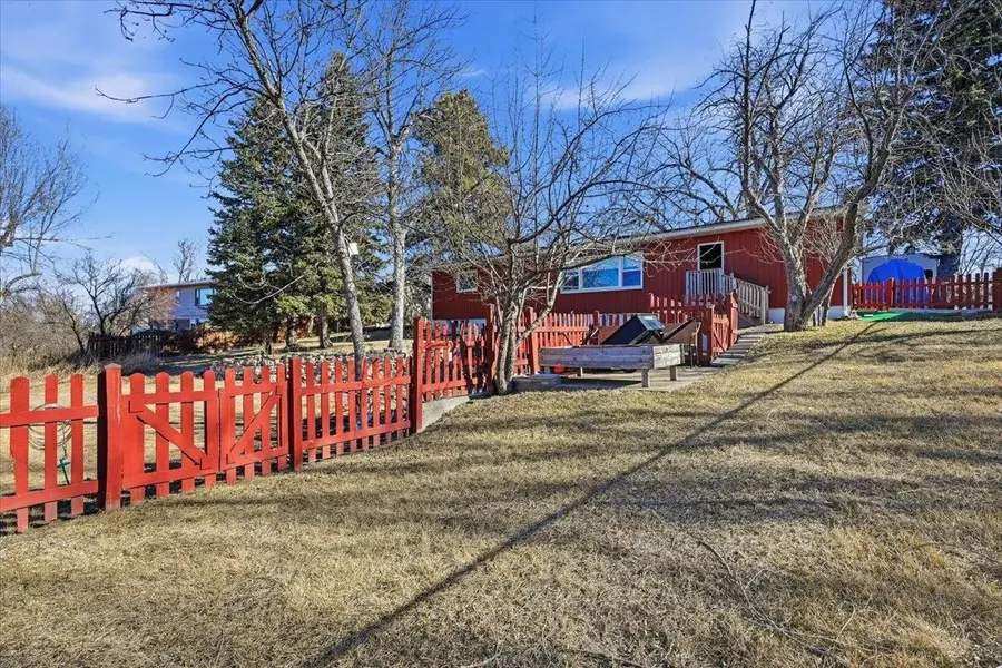 1714 8th Avenue, Belle Fourche, SD 57717 - #3