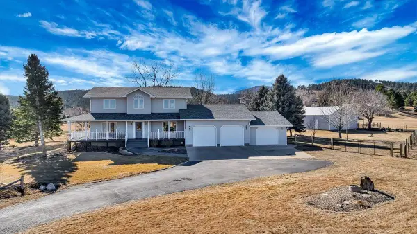 3035 Meadow Lane, Spearfish, SD 57783