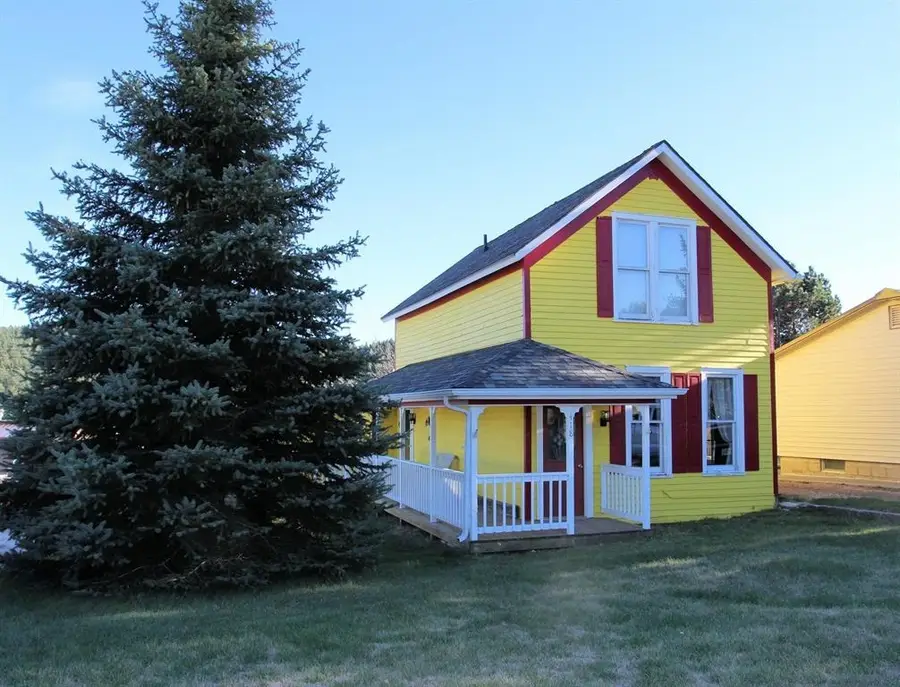 418 Harney Street, Custer, SD 57730 - #3