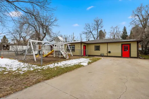 206 Hillcrest Street, Spearfish, SD 57783