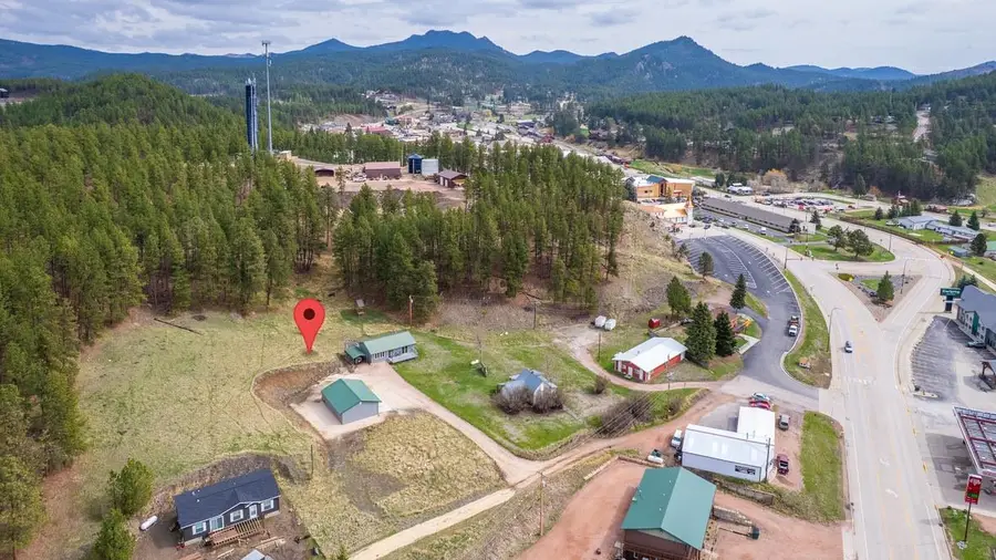 312 Pond Pl, Hill City, SD 57745 - #3