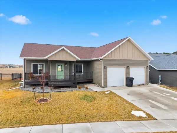 159 Sky Ridge Avenue, Spearfish, SD 57783