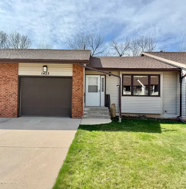 1425 Lookout Valley Court, Spearfish, SD 57783