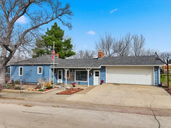 1003 Perkins Street, Belle Fourche, SD 57717