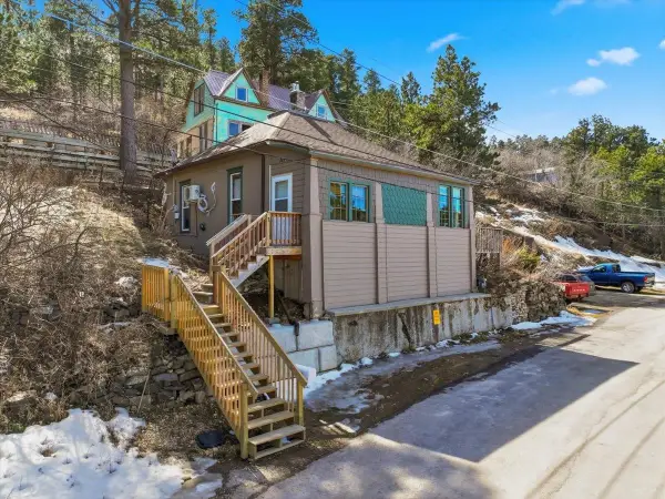 201 Mcclellan Street, Lead, SD 57754