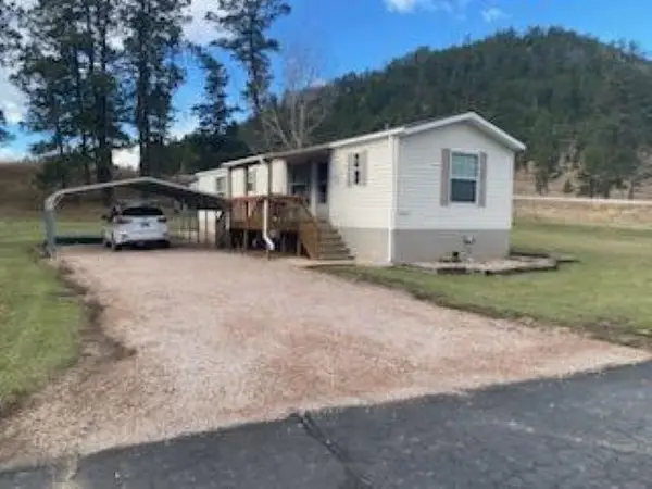 23767 Maggie Way, Rapid City, SD 57702