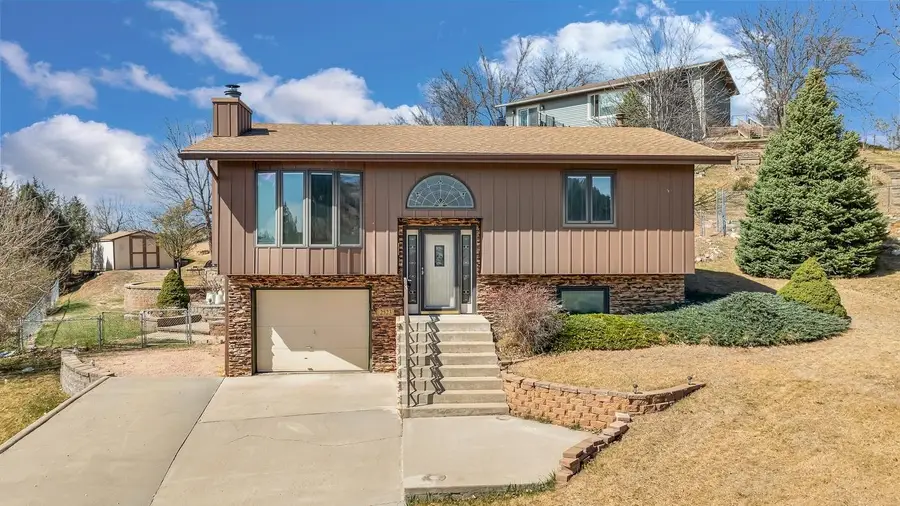 2523 Tomahawk Drive, Rapid City, SD 57702 - #2