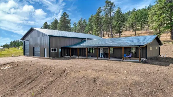 21011 Pleasant Valley Drive, Sturgis, SD 57785