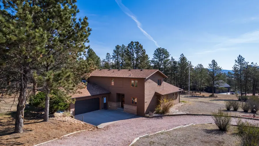12700 Ridgeview Drive, Hot Springs, SD 57747 - #2
