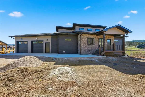 20703 Apple Springs Boulevard, Sturgis, SD 57783