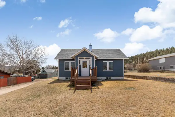 920 Gordon Street, Custer, SD 57730