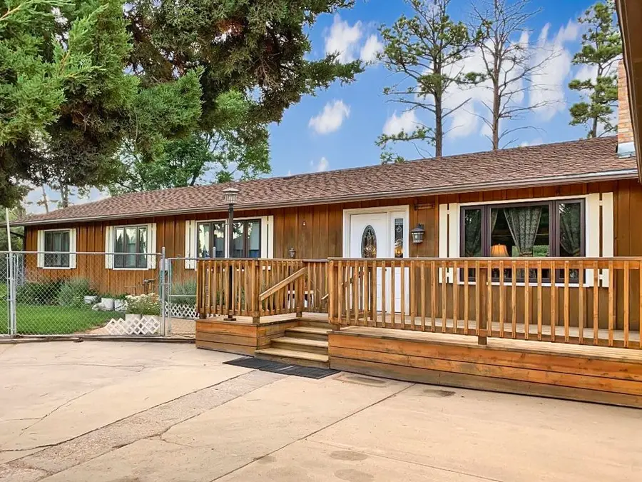 911 Elm Street, Hot Springs, SD 57747 - #2