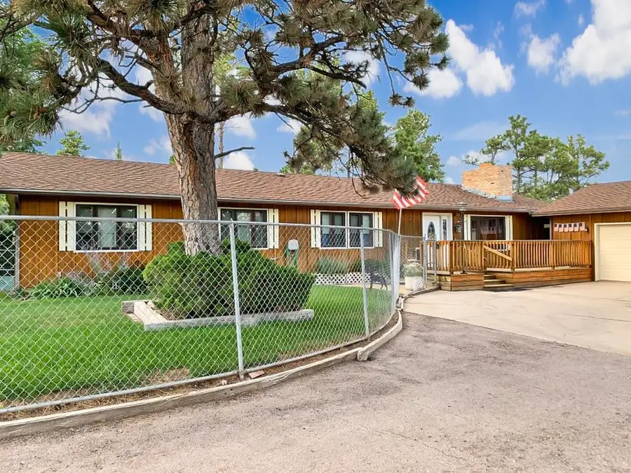 911 Elm Street, Hot Springs, SD 57747 - #3