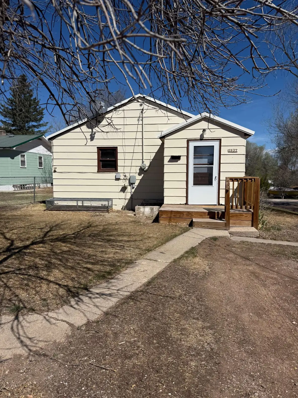 1937 Baltimore Avenue, Hot Springs, SD 57754 - #1