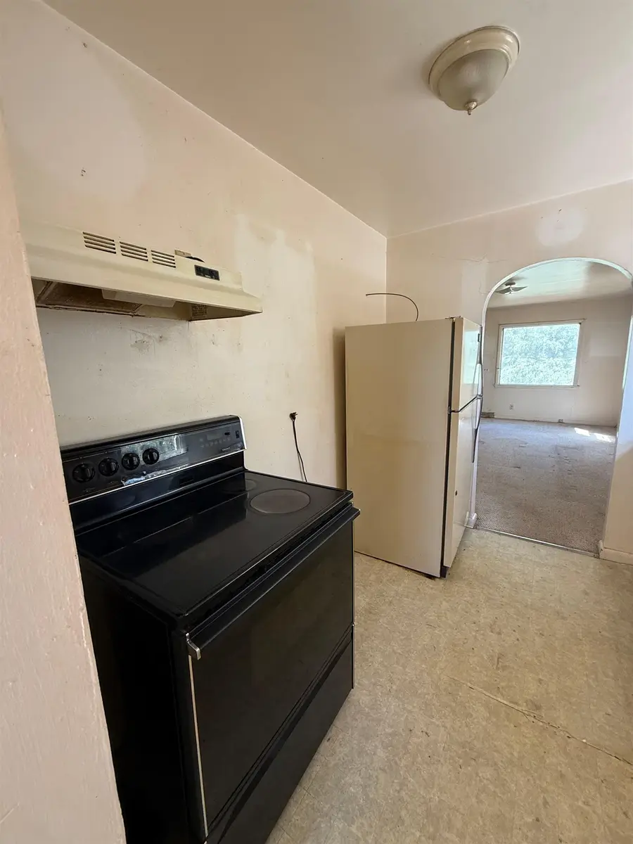 1937 Baltimore Avenue, Hot Springs, SD 57754 - #3