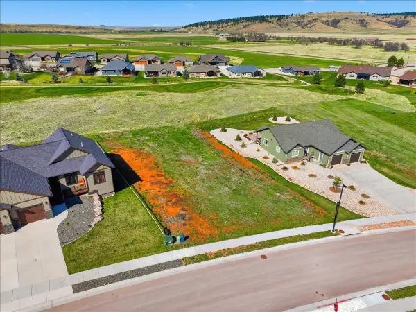 7762 Brooks Loop, Spearfish, SD 57783
