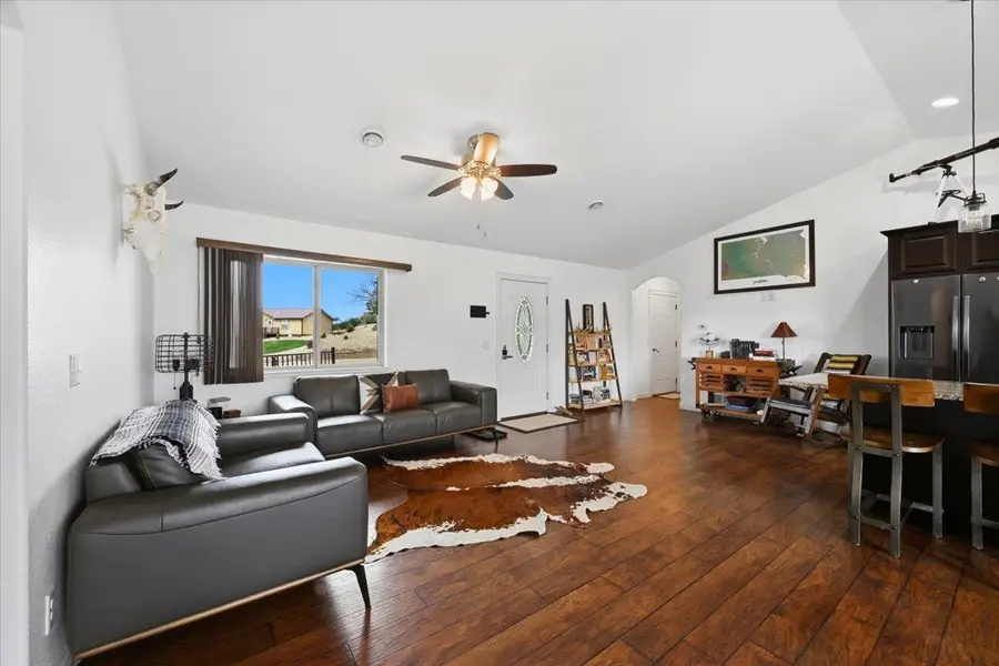 2120 Sierra Drive, Belle Fourche, SD 57717 - #2