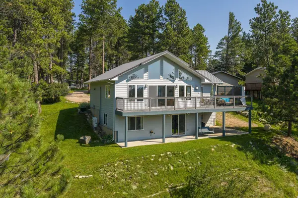 13082 Pine Cliff Circle, Rapid City, SD 57702