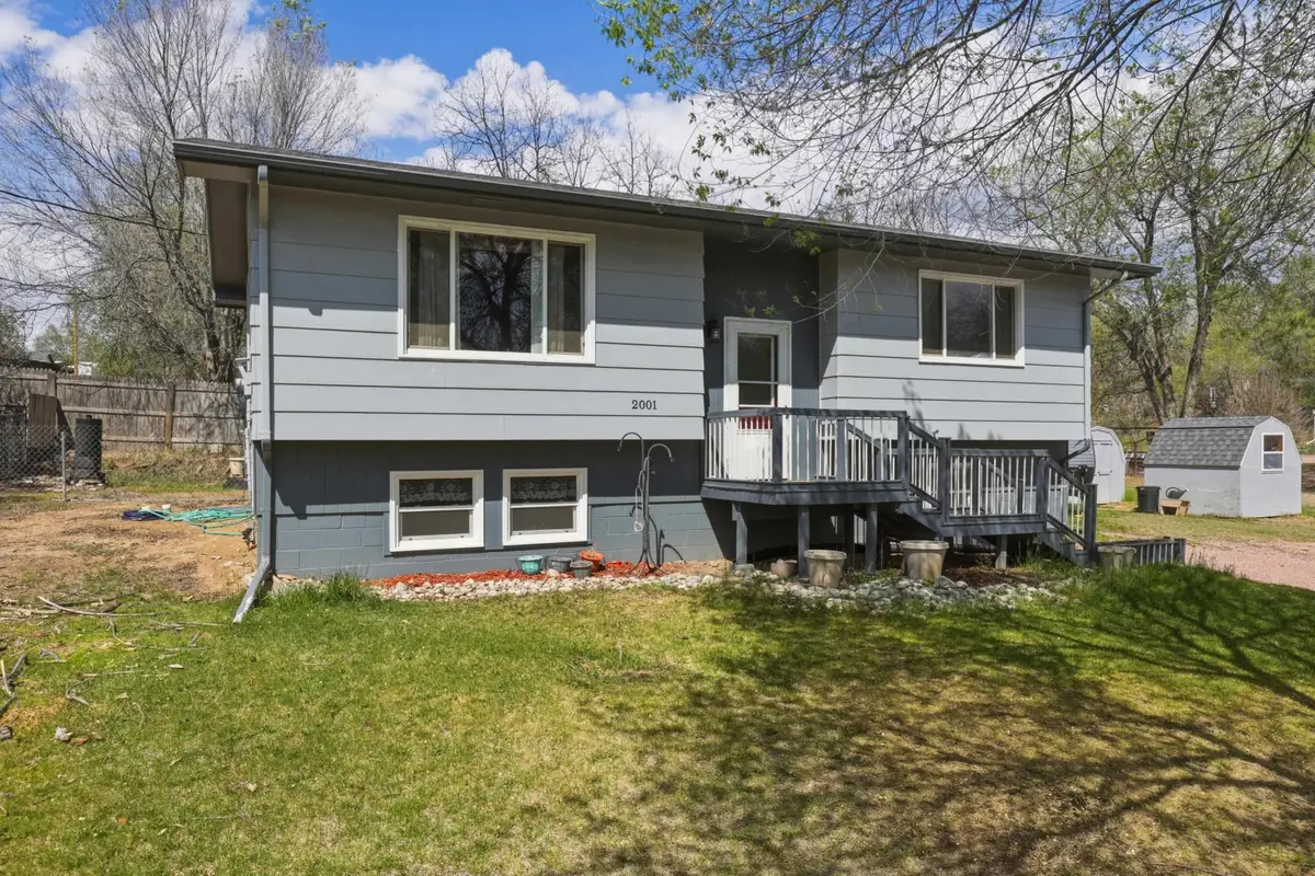 2001 Washington Avenue, Hot Springs, SD 57747 - #1