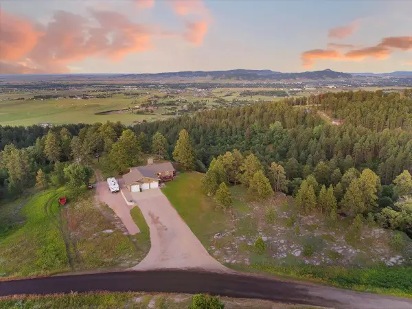 169 Timberline Road, Spearfish, SD 57783