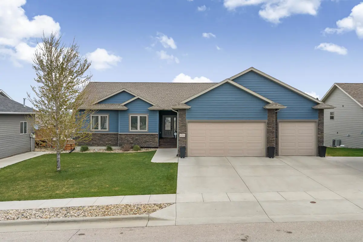 4306 Vinecliff Drive, Rapid City, SD 57703 - #1