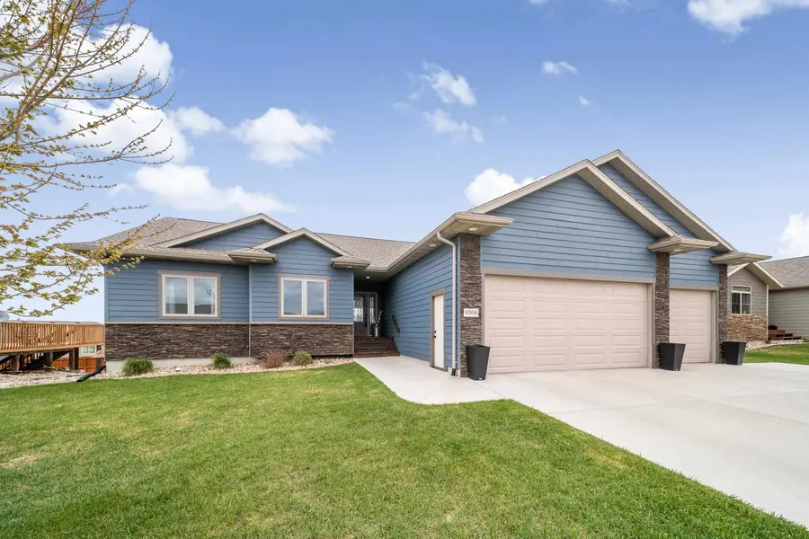 4306 Vinecliff Drive, Rapid City, SD 57703 - #2