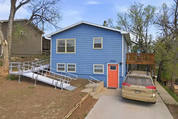 2330 Lincoln Avenue, Hot Springs, SD 57747