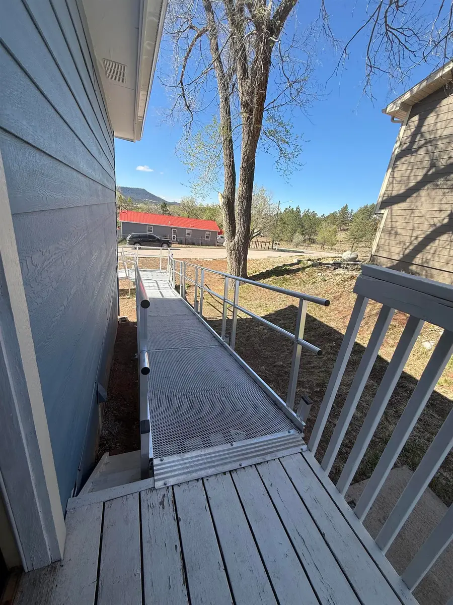2330 Lincoln Avenue, Hot Springs, SD 57747 - #3
