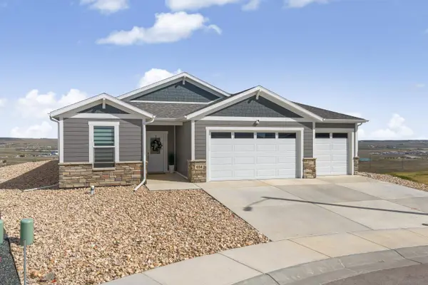 654 Aaron Ct, Rapid City, SD 57703