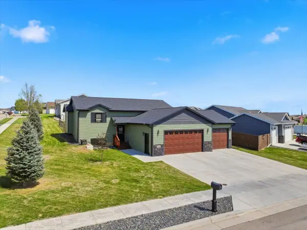 3640 Blackpowder Road, Rapid City, SD 57703