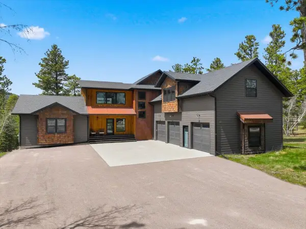 21291 Ridgewood Trail, Lead, SD 57754