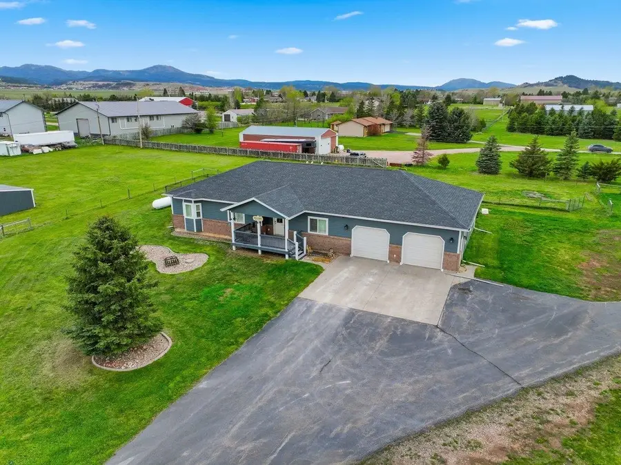 1120 N Rainbow Road, Spearfish, SD 57783 - #3