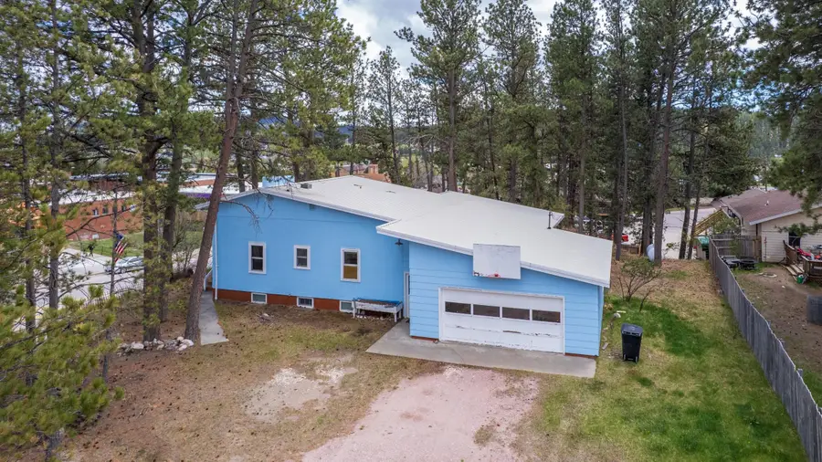 347 N 5th Street, Custer, SD 57730 - #3