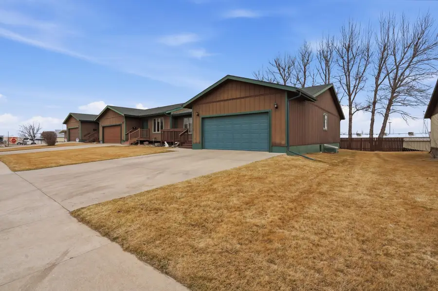 407 Summit Street, Belle Fourche, SD 57717 - #2