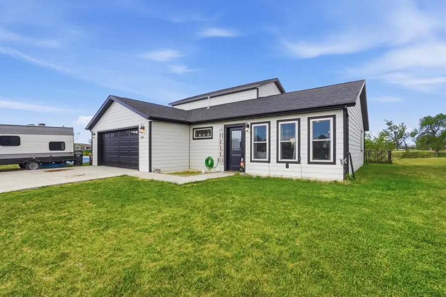 1430 Dacar Street, Belle Fourche, SD 57717 - #2