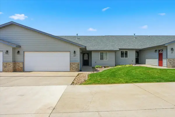 221 Thunderbolt Court, Spearfish, SD 57783