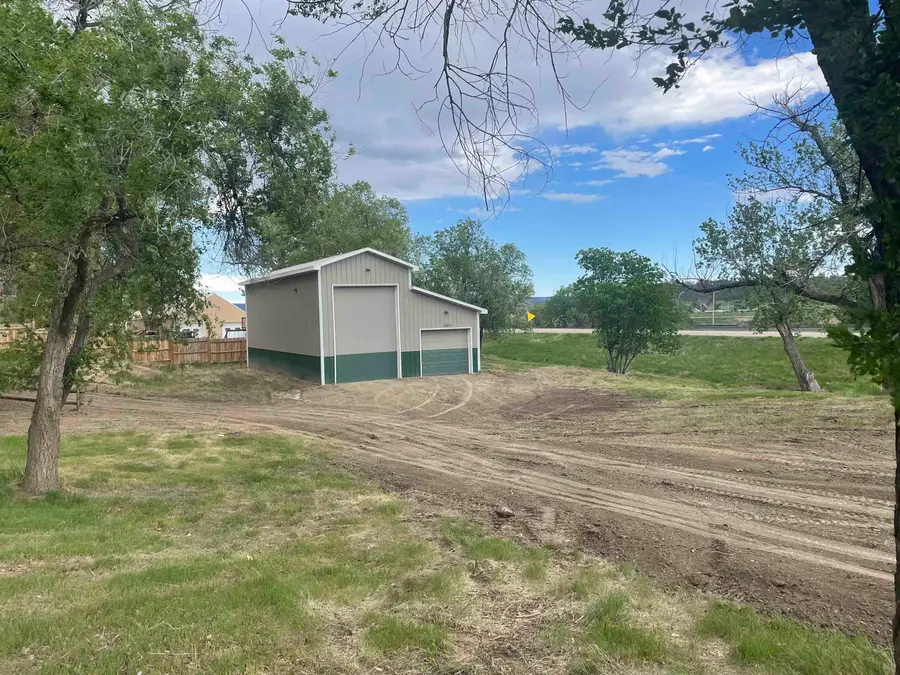 1005 3rd Avenue, Edgemont, SD 57735 - #2