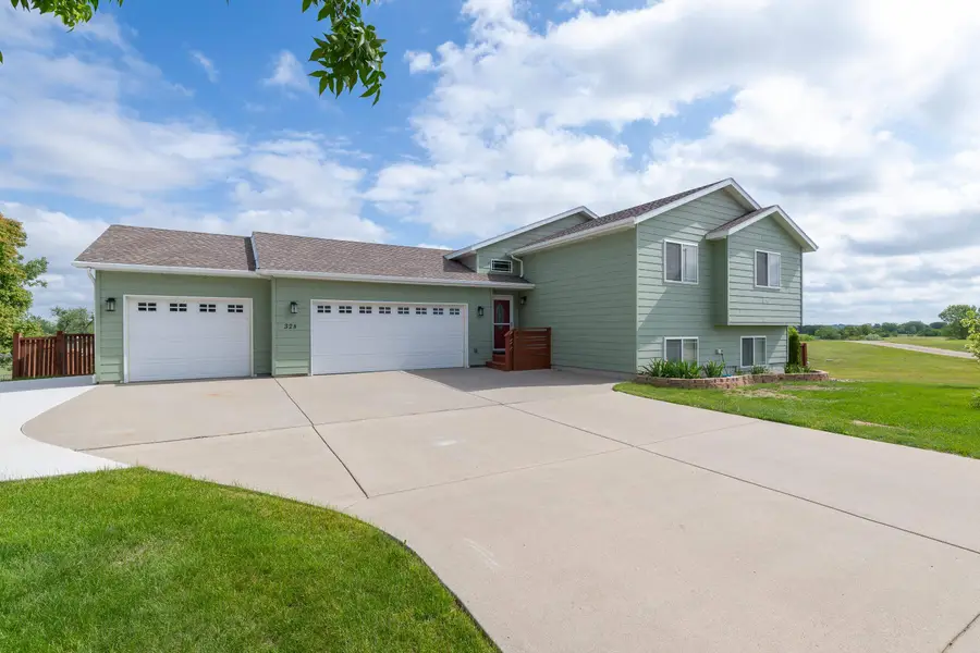 328 Ruhe Lane, Box Elder, SD 57719 - #2