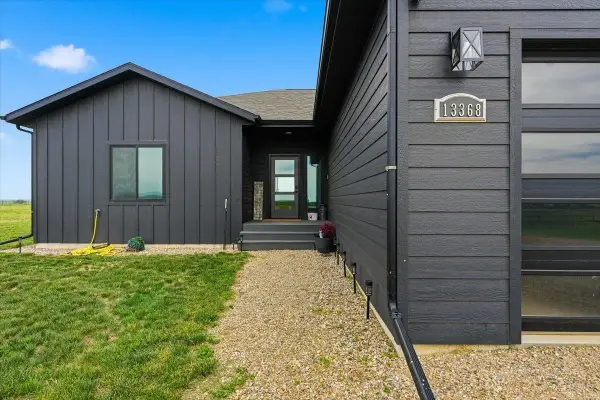 13368 194th Street, Vale, SD 57788