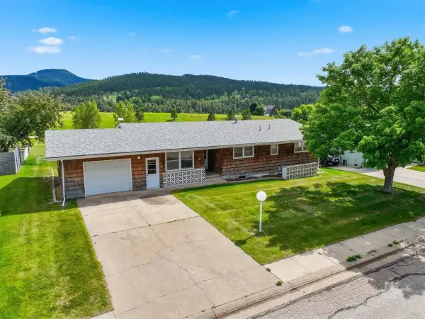219 Lariat Drive, Spearfish, SD 57783