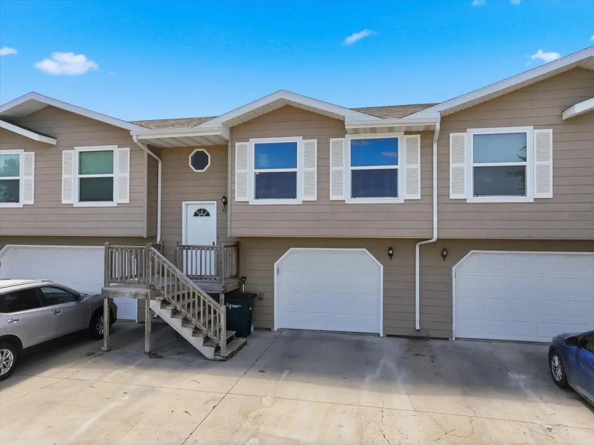 322 Summit Street, Belle Fourche, SD 57717 - #1